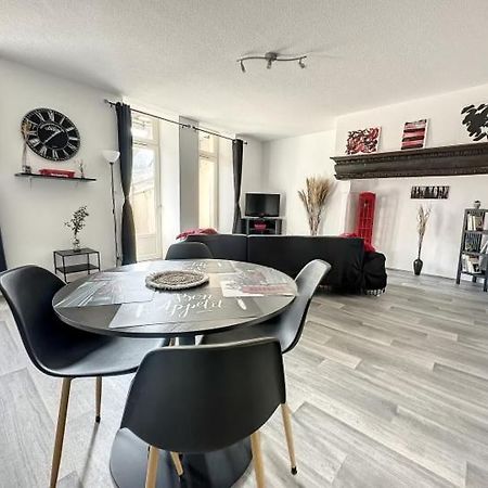 Residence Bury Тюл Екстериор снимка