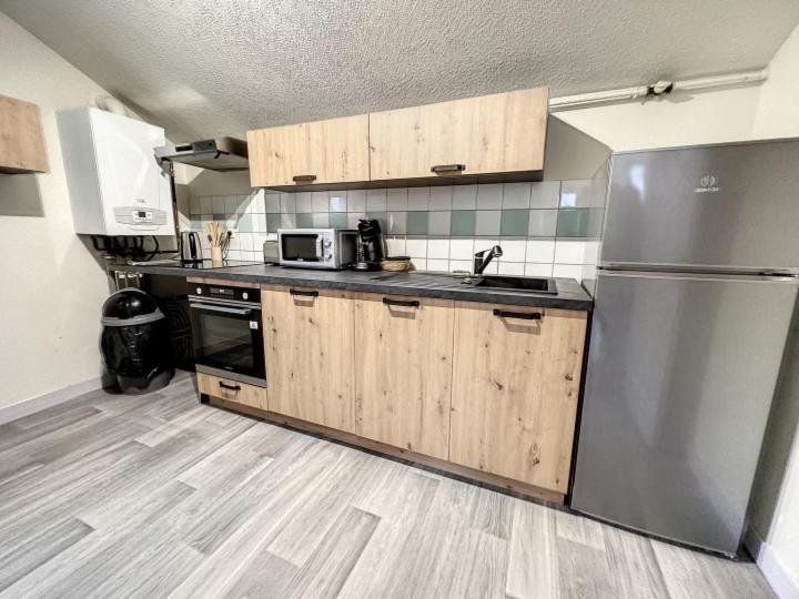 Residence Bury Тюл Екстериор снимка
