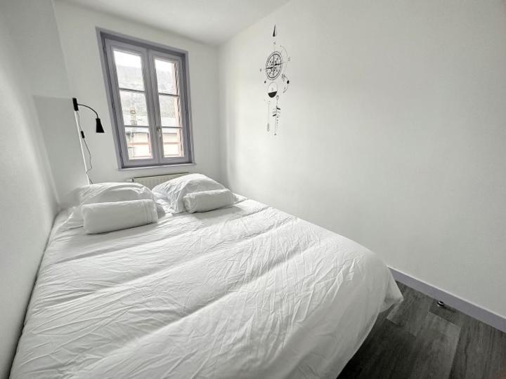 Residence Bury Тюл Екстериор снимка