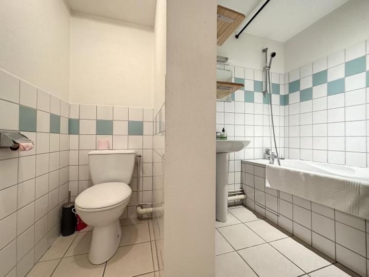 Residence Bury Тюл Екстериор снимка