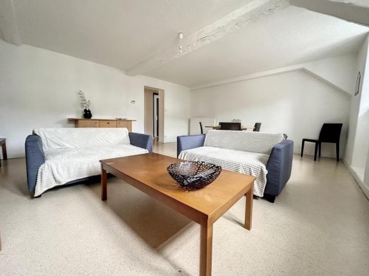 Residence Bury Тюл Екстериор снимка
